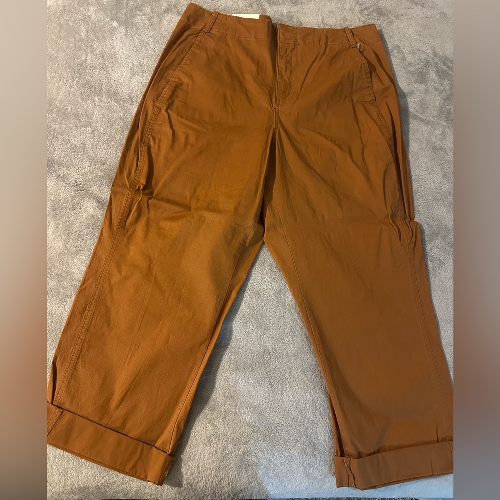 Women’s Cuffed Ankle Brown Pants